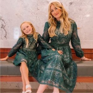 Ivy City Co Dress Green